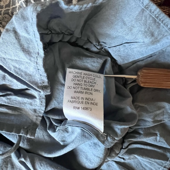 LoveShackFancy Cropped Embroidered Blouse - Picture 5 of 6